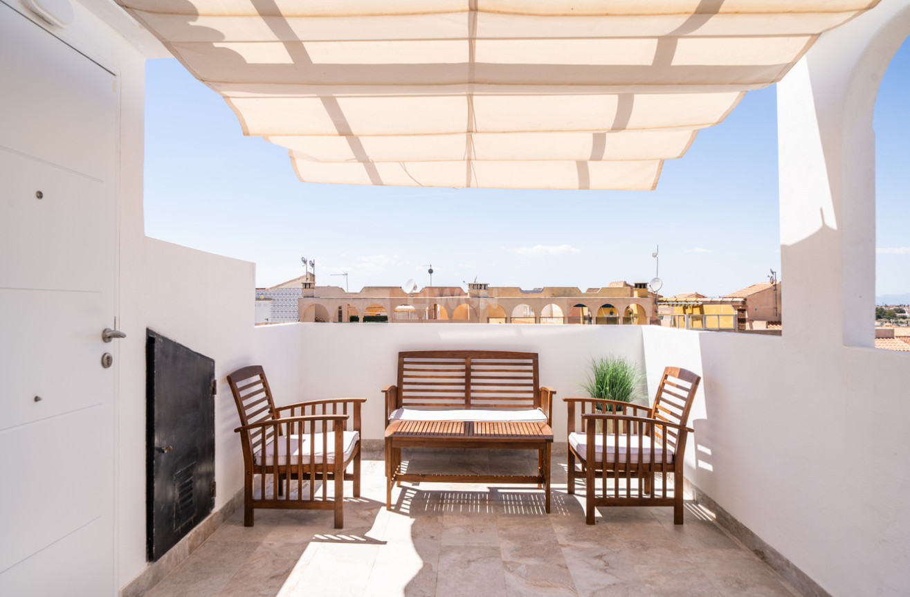 Odsprzedaż - Mieszkanie w bloku - Torrevieja - El Chaparral