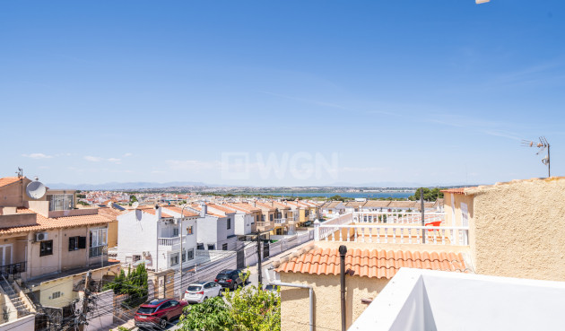 Odsprzedaż - Mieszkanie w bloku - Torrevieja - El Chaparral