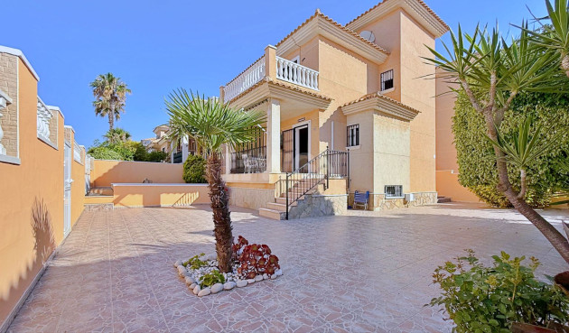 Odsprzedaż - Villa - Orihuela - Inland