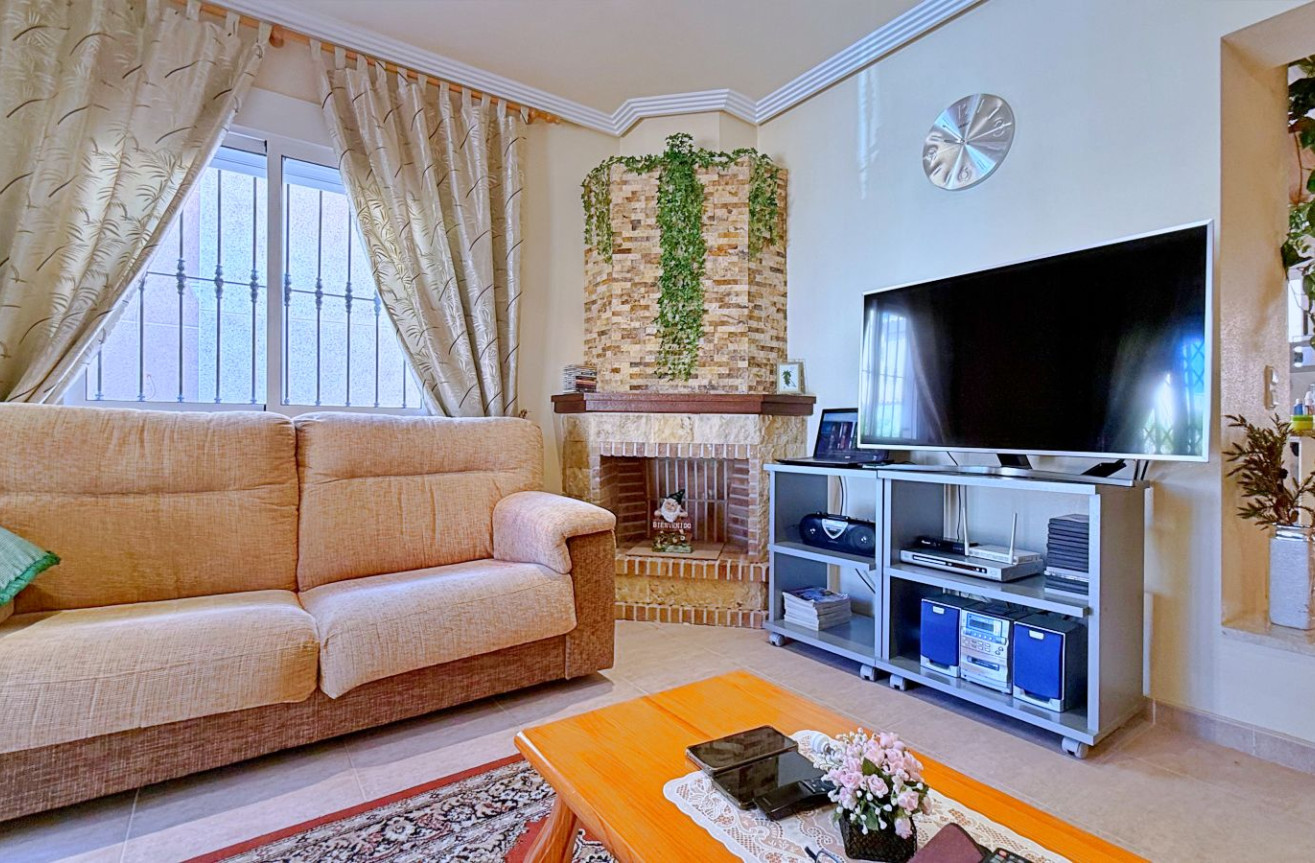 Odsprzedaż - Villa - Orihuela - Inland