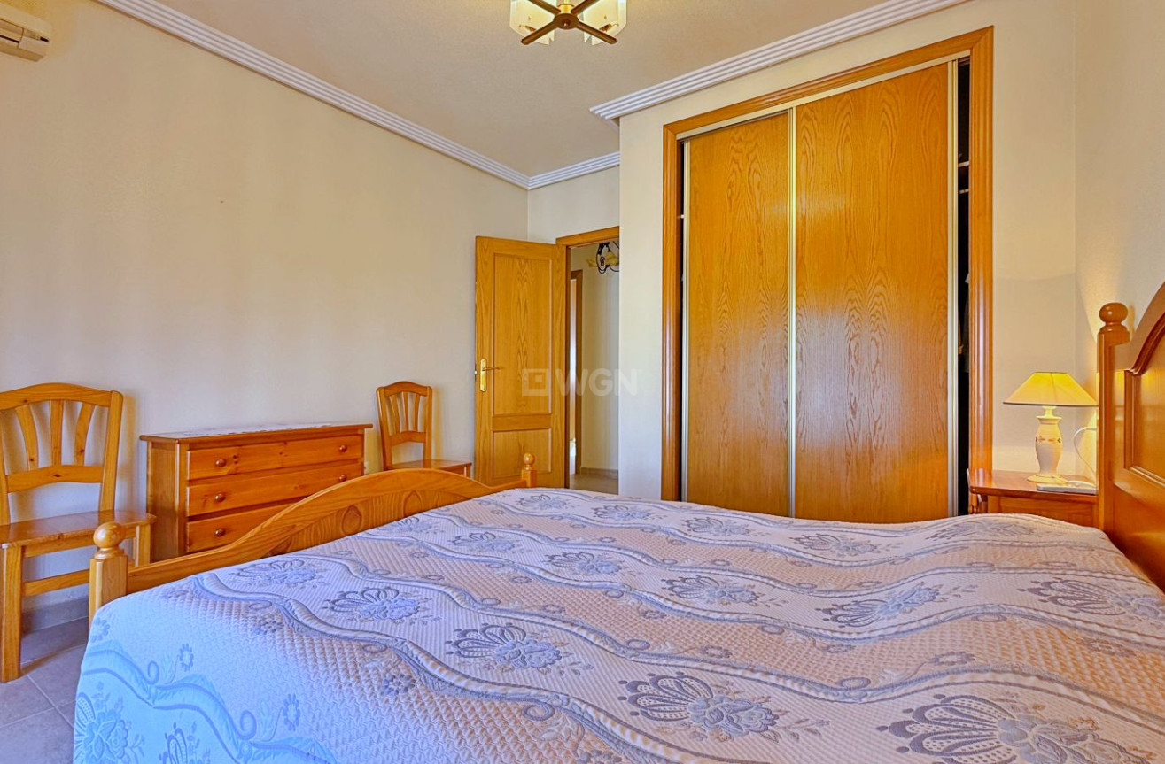 Odsprzedaż - Villa - Orihuela - Inland