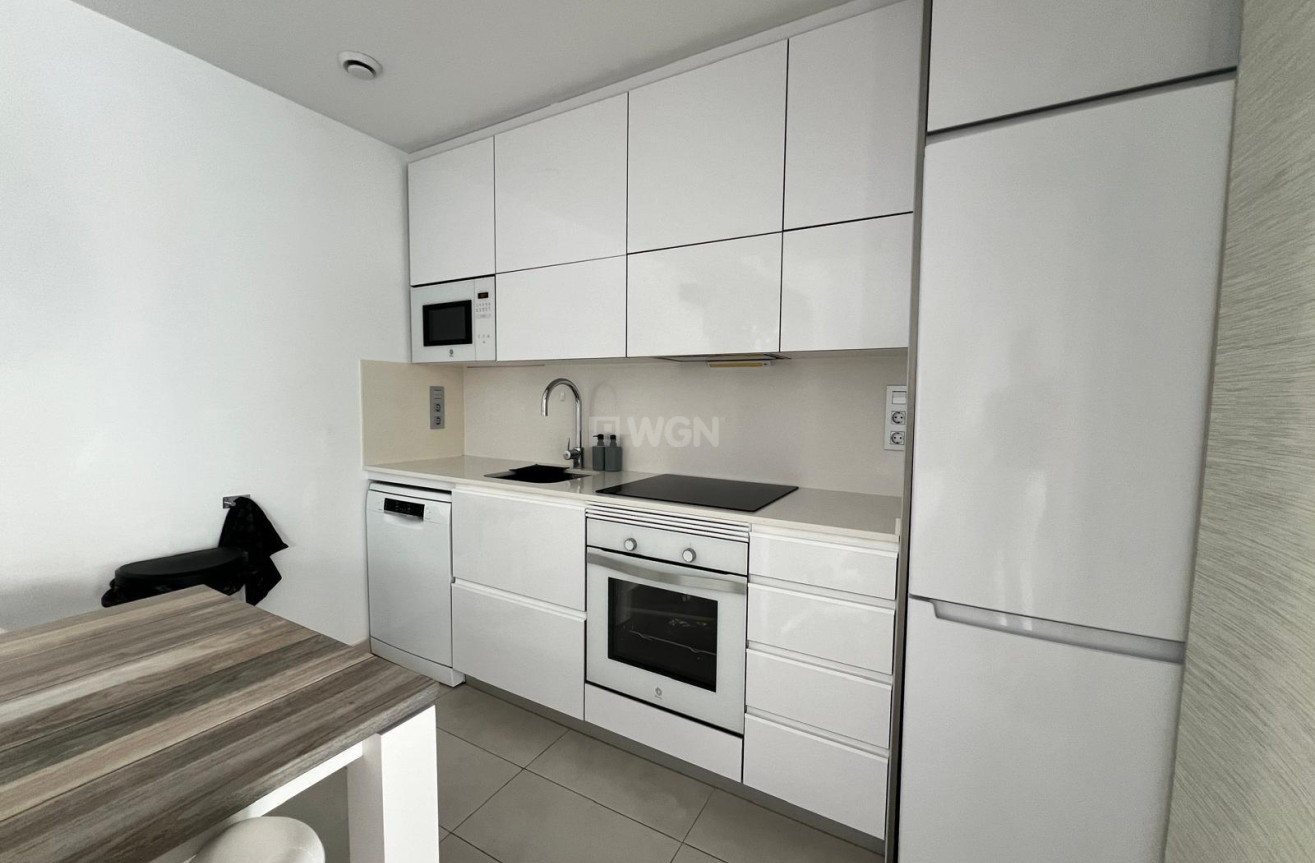 Odsprzedaż - Villa - Orihuela Costa - Villamartín-las Filipinas