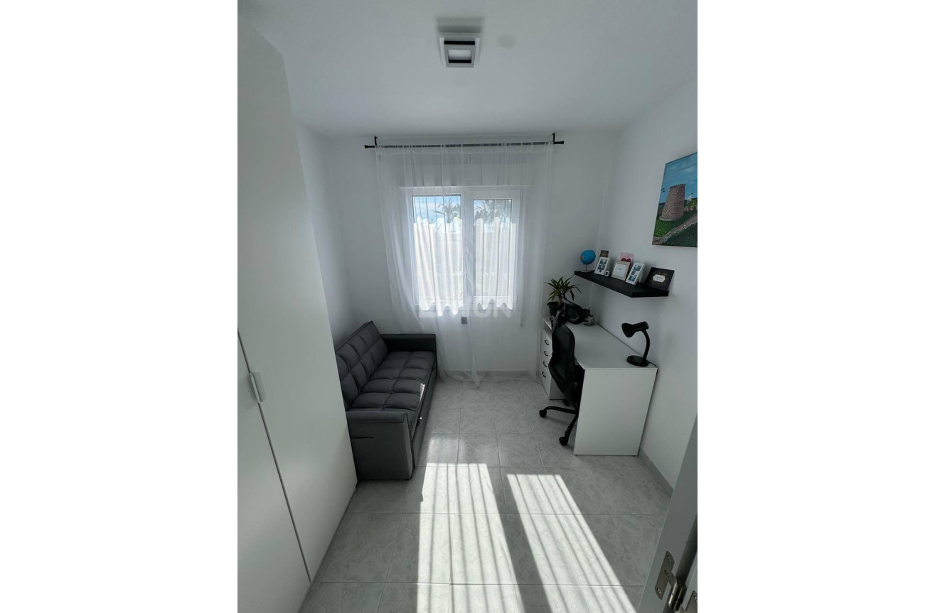 Odsprzedaż - Dupleks - Torrevieja - Carrefour