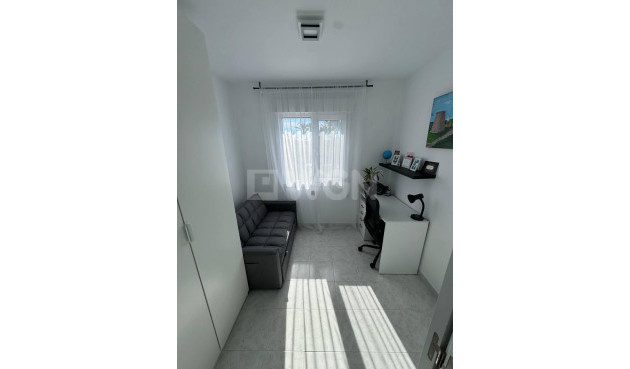 Odsprzedaż - Dupleks - Torrevieja - Carrefour