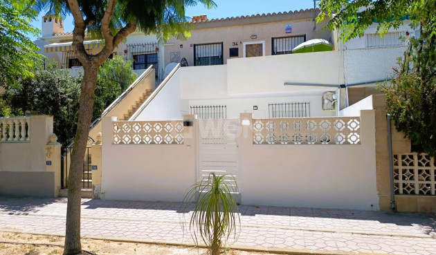 Odsprzedaż - Bungalow - Orihuela Costa - Costa Blanca