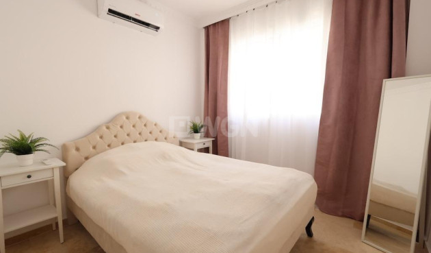 Odsprzedaż - Villa - Orihuela Costa - Costa Blanca