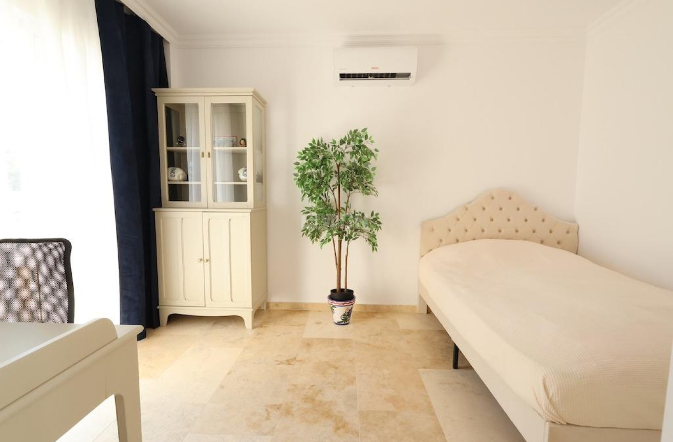 Odsprzedaż - Villa - Orihuela Costa - Costa Blanca