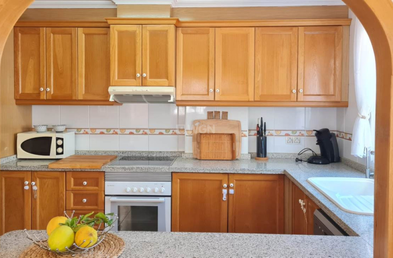 Odsprzedaż - Villa - Villamartin - Costa Blanca