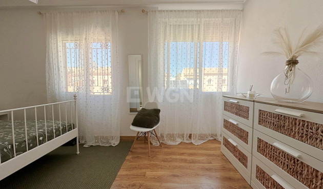 Odsprzedaż - Villa - Orihuela Costa - La Zenia
