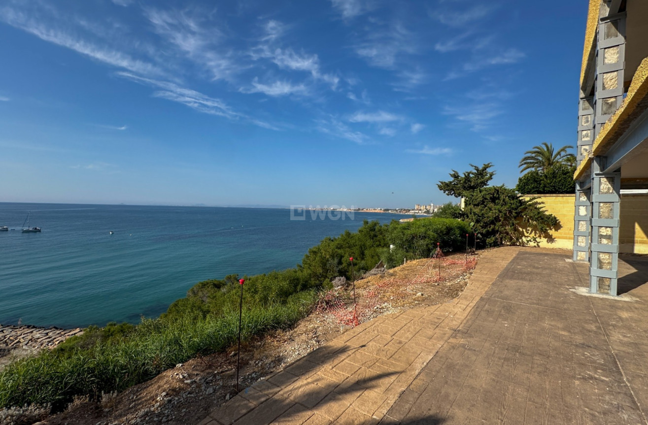 Odsprzedaż - Villa - Cabo Roig - Costa Blanca