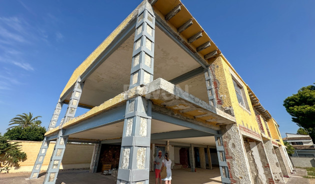 Odsprzedaż - Villa - Cabo Roig - Costa Blanca