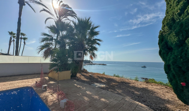 Odsprzedaż - Villa - Cabo Roig - Costa Blanca