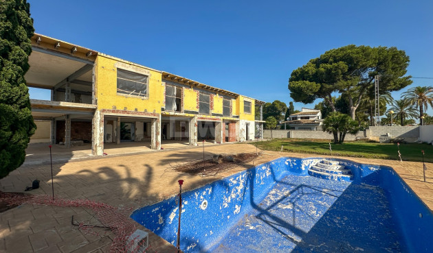 Odsprzedaż - Villa - Cabo Roig - Costa Blanca