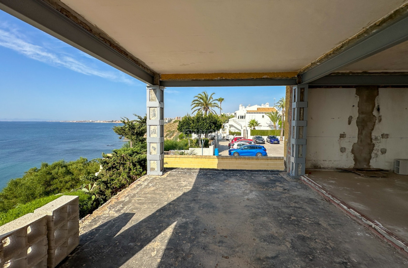 Odsprzedaż - Villa - Cabo Roig - Costa Blanca