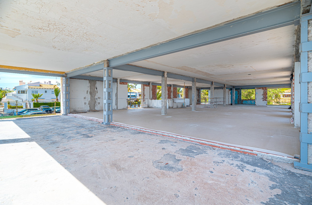 Odsprzedaż - Villa - Cabo Roig - Costa Blanca