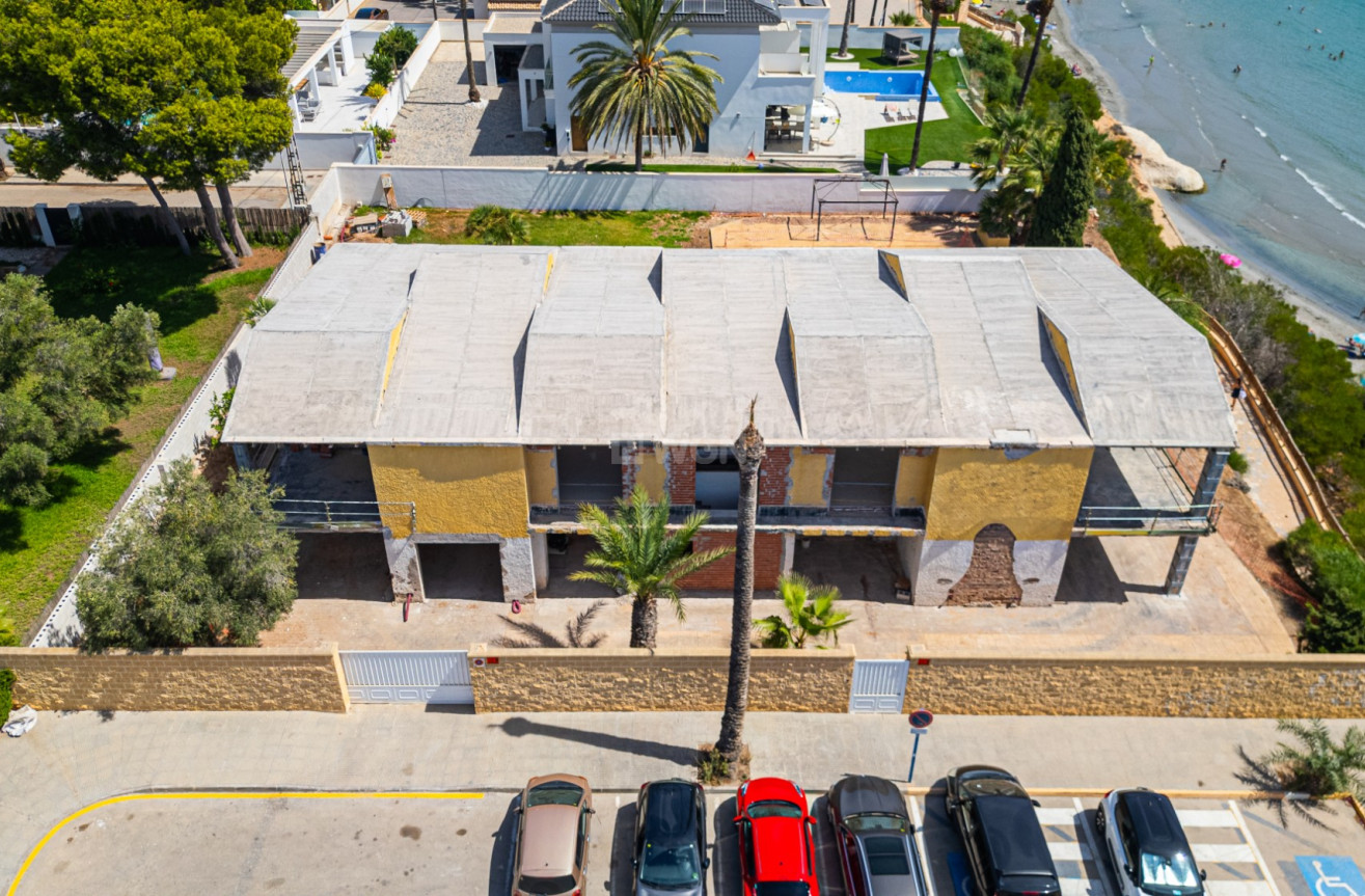 Odsprzedaż - Villa - Cabo Roig - Costa Blanca