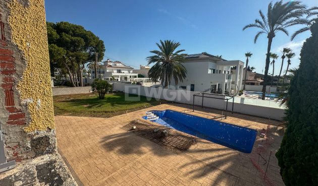 Odsprzedaż - Villa - Cabo Roig - Costa Blanca