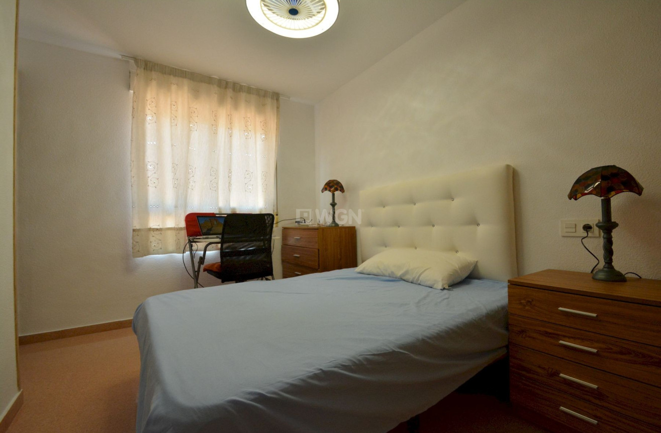 Odsprzedaż - Mieszkanie w bloku - Guardamar del Segura - Costa Blanca