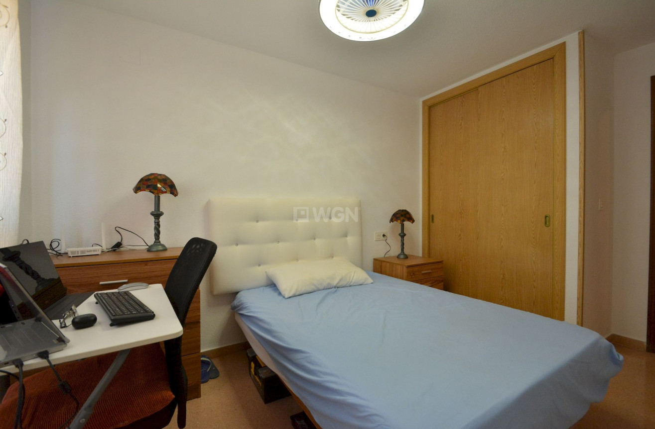 Odsprzedaż - Mieszkanie w bloku - Guardamar del Segura - Costa Blanca