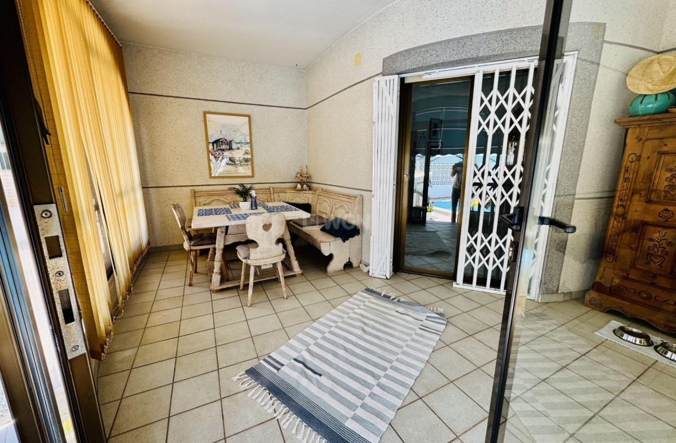 Odsprzedaż - Villa - Torrevieja - La Siesta - El Salado - Torreta
