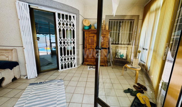 Odsprzedaż - Villa - Torrevieja - La Siesta - El Salado - Torreta