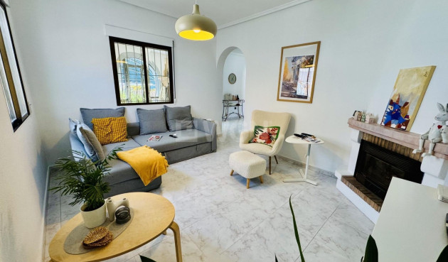 Odsprzedaż - Villa - Torrevieja - La Siesta - El Salado - Torreta