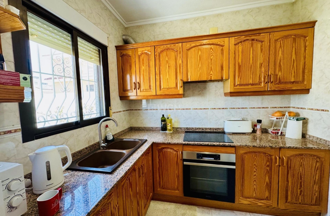 Odsprzedaż - Villa - Torrevieja - La Siesta - El Salado - Torreta