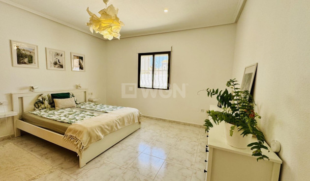 Odsprzedaż - Villa - Torrevieja - La Siesta - El Salado - Torreta