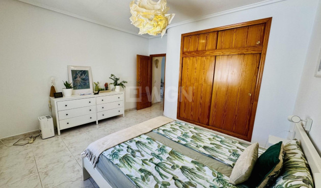 Odsprzedaż - Villa - Torrevieja - La Siesta - El Salado - Torreta