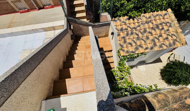 Odsprzedaż - Villa - Torrevieja - La Siesta - El Salado - Torreta