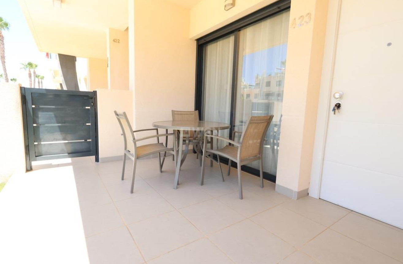 Odsprzedaż - Mieszkanie w bloku - Pilar de la Horadada - Costa Blanca