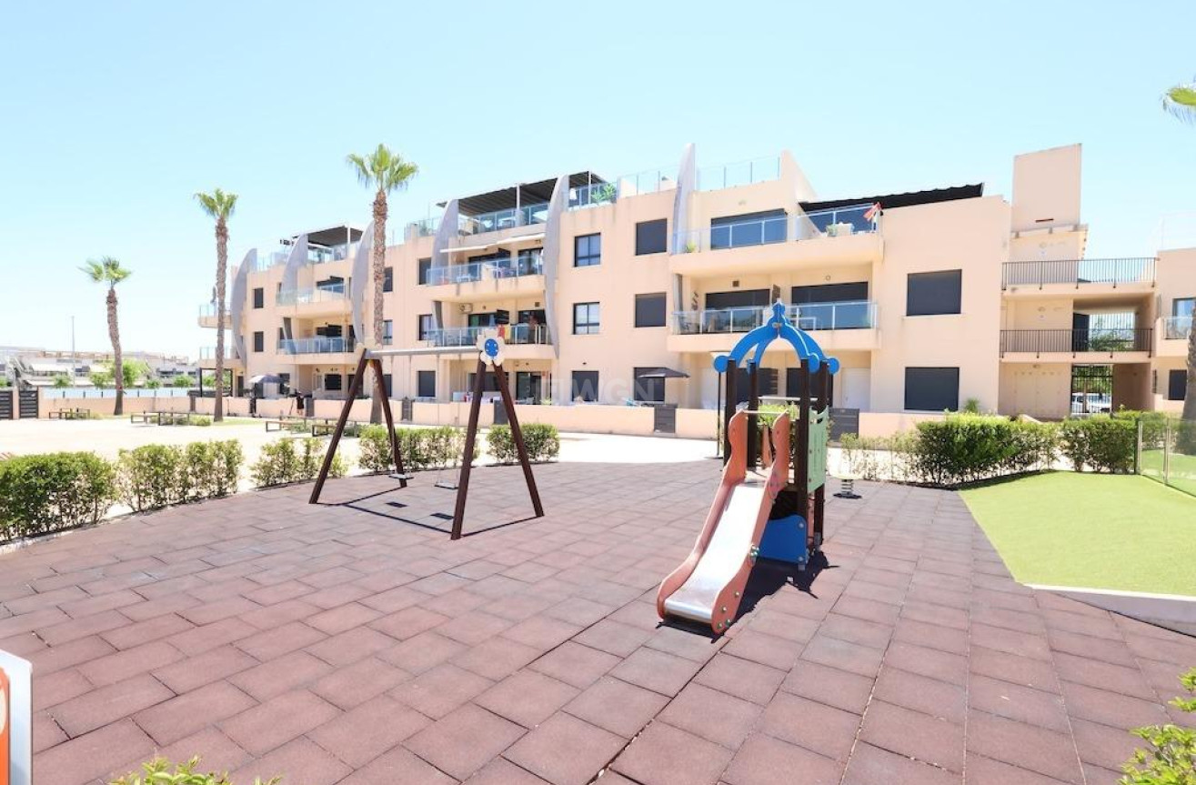 Odsprzedaż - Mieszkanie w bloku - Pilar de la Horadada - Costa Blanca