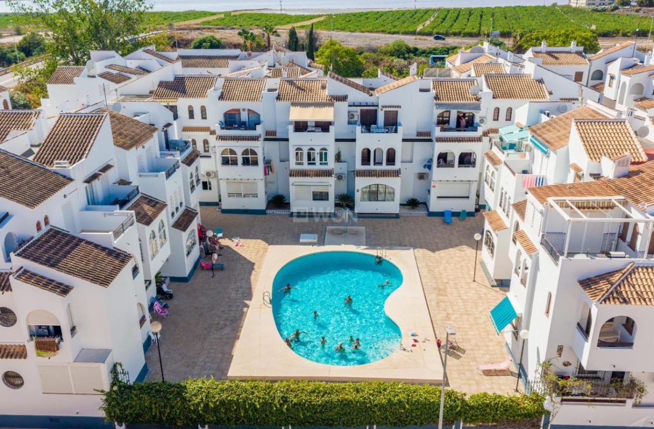 Odsprzedaż - Mieszkanie w bloku - Torrevieja - El Acequión - Los Náufragos