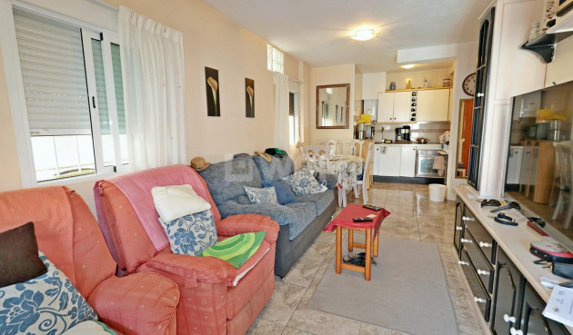 Odsprzedaż - Villa - Torrevieja - Torretas