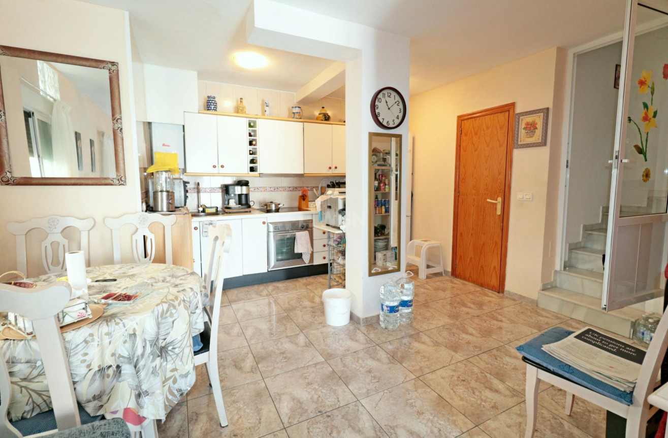 Odsprzedaż - Villa - Torrevieja - Torretas