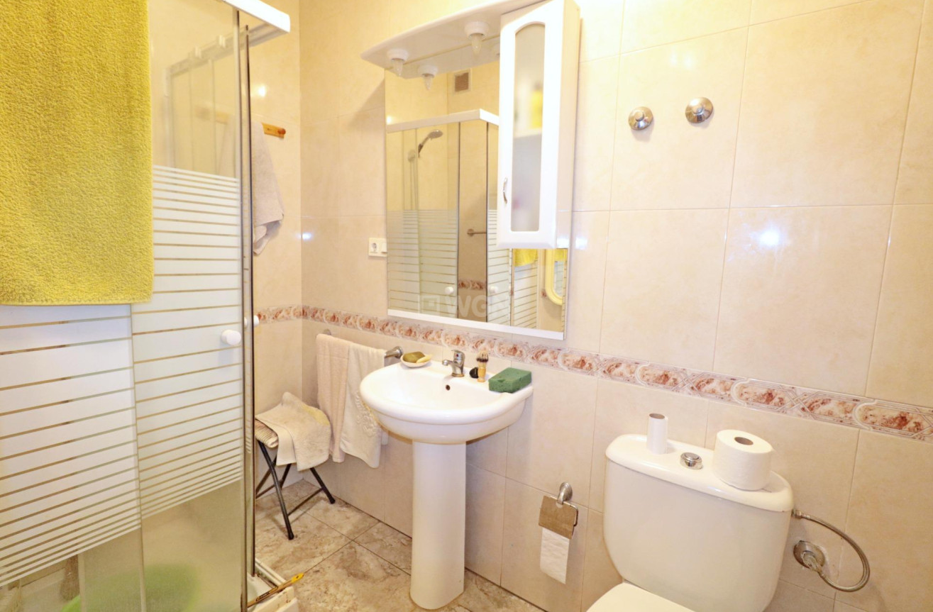 Odsprzedaż - Villa - Torrevieja - Torretas