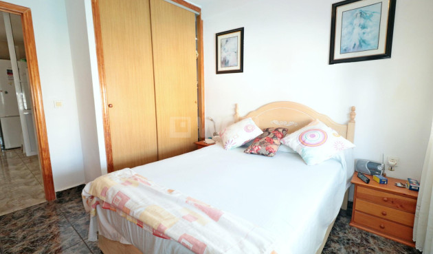 Odsprzedaż - Villa - Torrevieja - Torretas