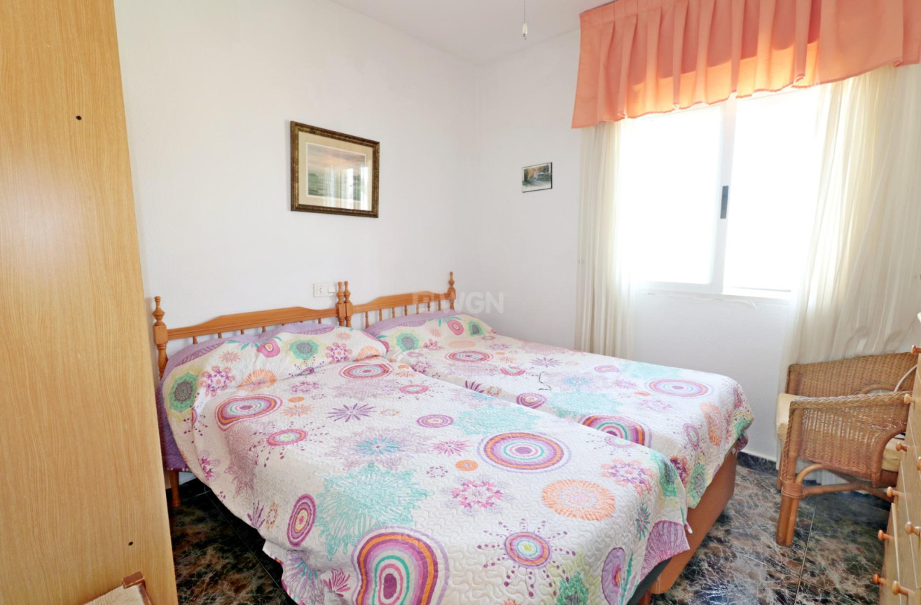 Odsprzedaż - Villa - Torrevieja - Torretas