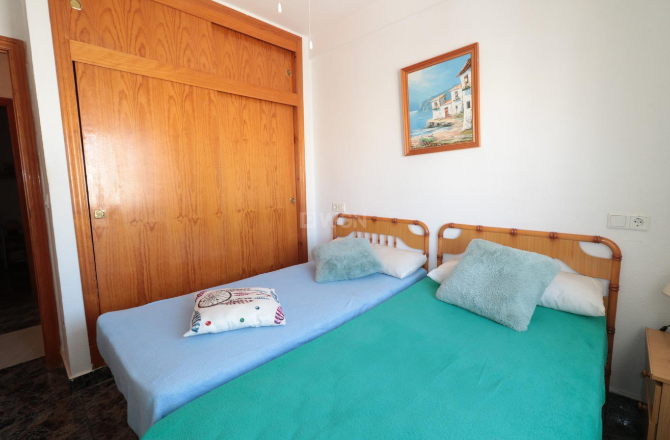 Odsprzedaż - Villa - Torrevieja - Torretas