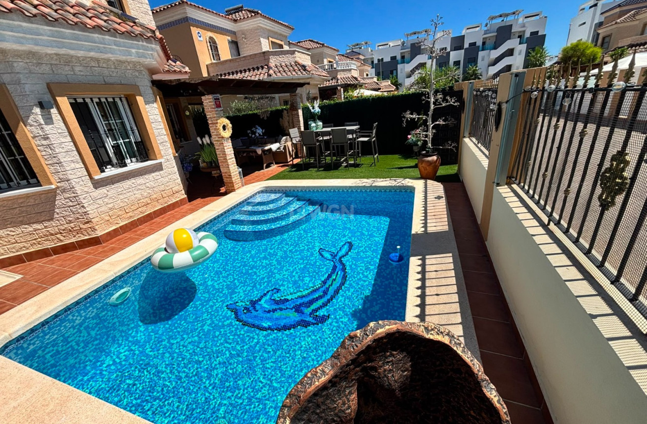 Odsprzedaż - Villa - El Raso - Costa Blanca