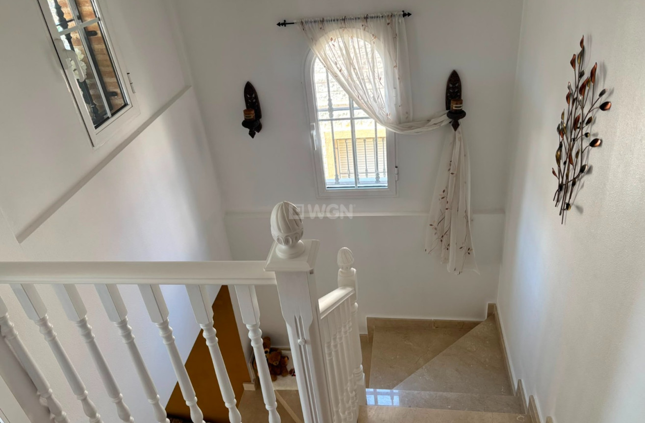 Odsprzedaż - Villa - El Raso - Costa Blanca