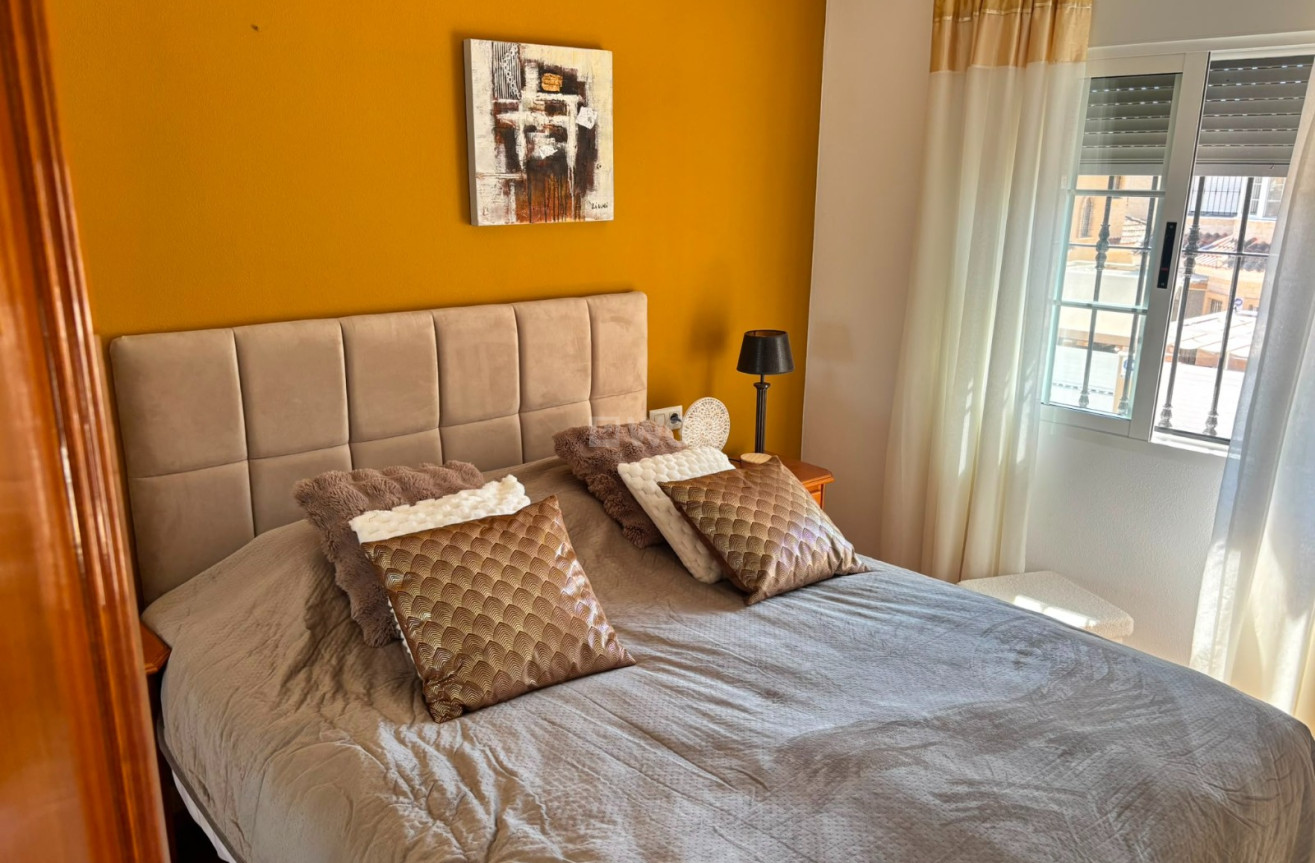 Odsprzedaż - Villa - El Raso - Costa Blanca