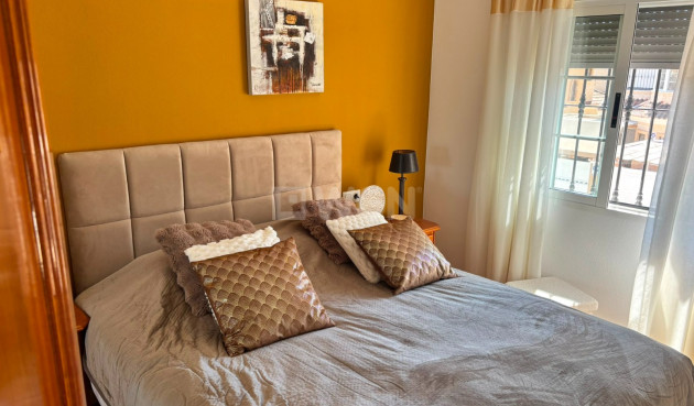 Odsprzedaż - Villa - El Raso - Costa Blanca