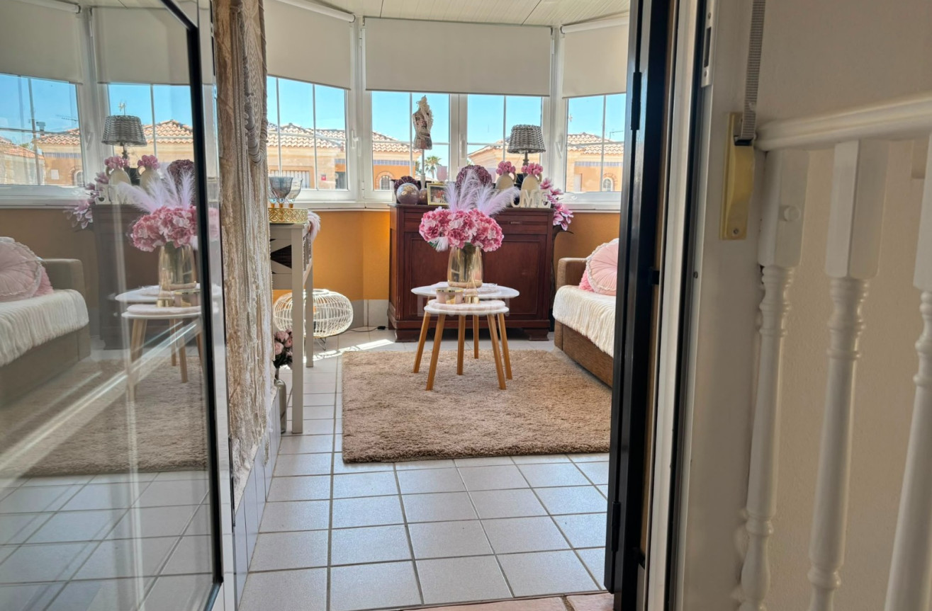 Odsprzedaż - Villa - El Raso - Costa Blanca