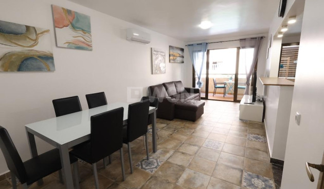 Odsprzedaż - Mieszkanie w bloku - Torrevieja - Costa Blanca