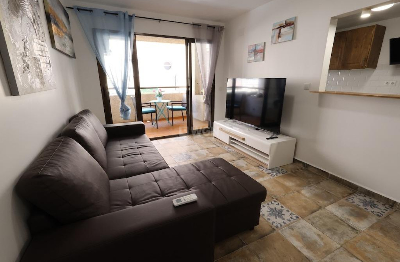 Odsprzedaż - Mieszkanie w bloku - Torrevieja - Costa Blanca