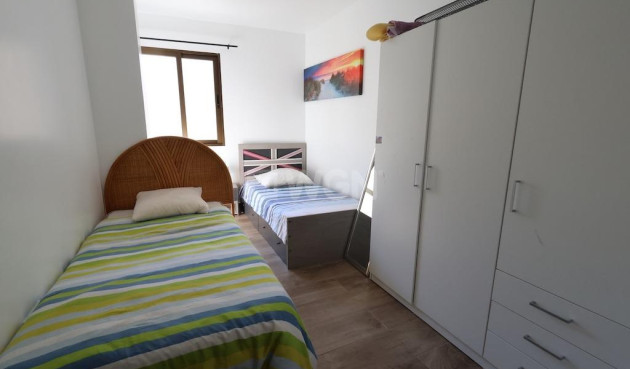 Odsprzedaż - Mieszkanie w bloku - Torrevieja - Costa Blanca