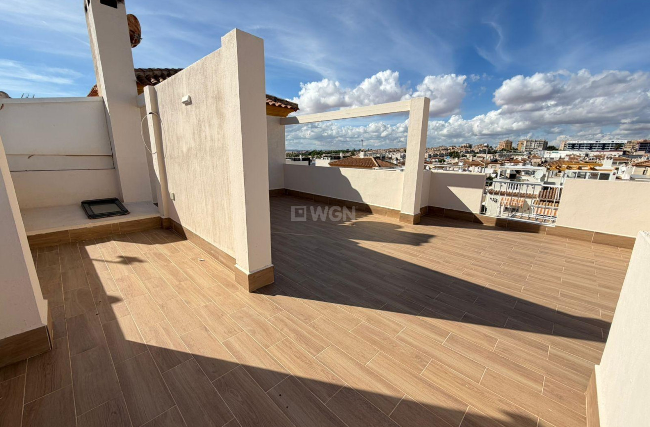 Odsprzedaż - Villa - Torrevieja - Cabo Cervera