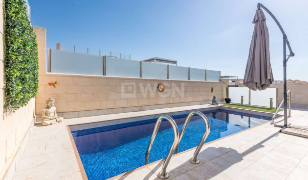 Odsprzedaż - Villa - Orihuela Costa - Costa Blanca