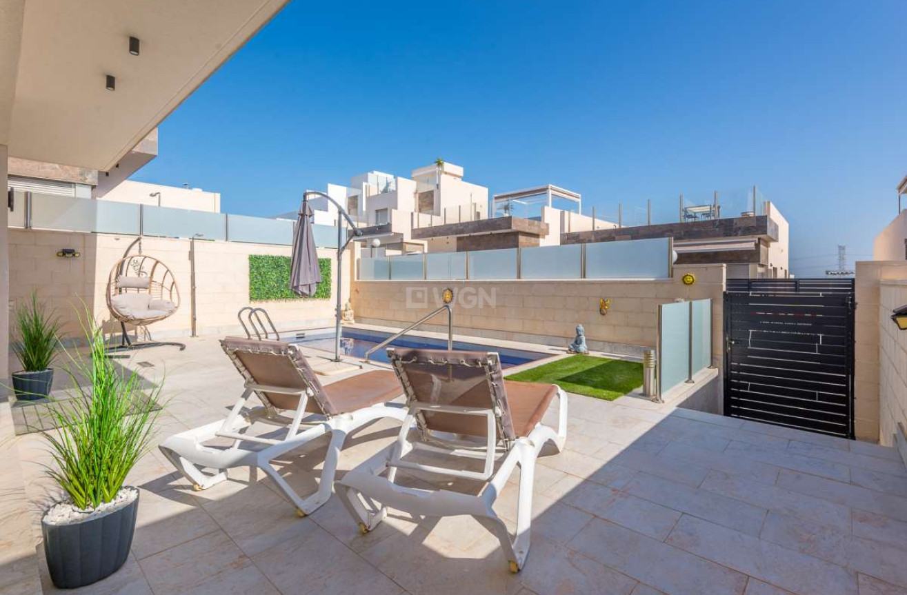 Odsprzedaż - Villa - Orihuela Costa - Costa Blanca